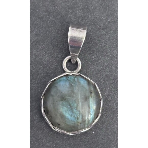 Jewelry - Sterling Silver Labradorite Pendant